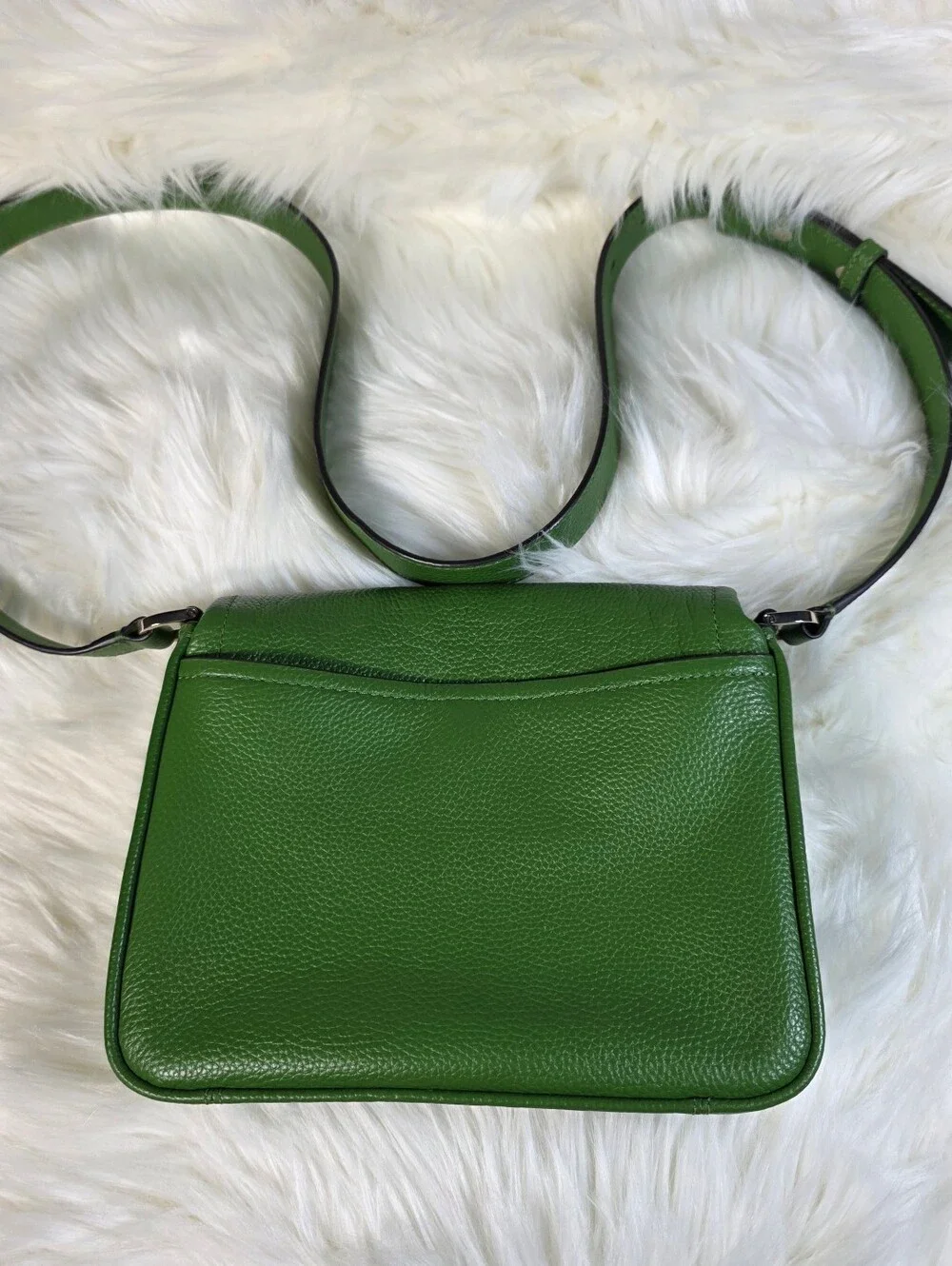 Kate Spade New York Run Around crossbody bag Pebbled Leather Like New